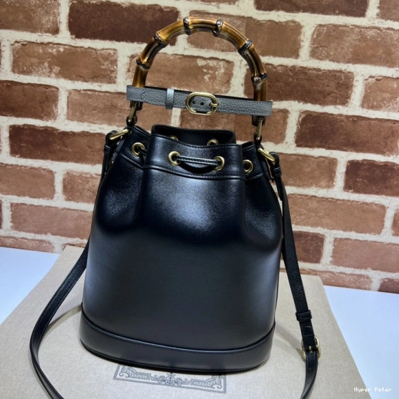 Hyperpeter Diana small bucket bag Gucci 0723